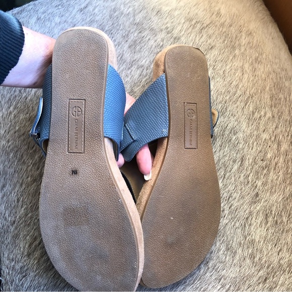 Like New Giani Bernini Rivver sandal memory foam heel slate blue color 8 - Picture 8 of 9
